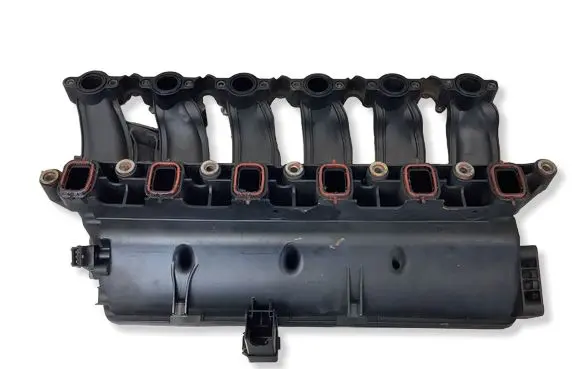 BMW 7 E38 Intake manifold 2247439