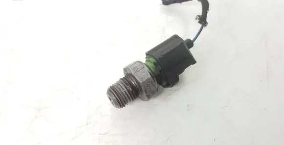 Fuel pressure sensor