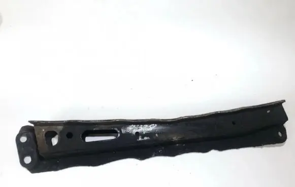 Toyota RAV 4 (XA30) Engine mount bracket