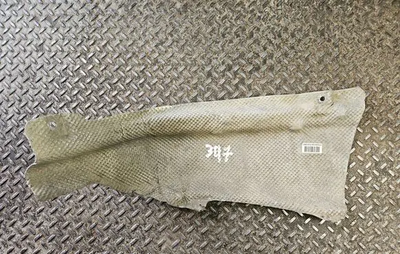 Jeep Grand Cherokee Exhaust heat shield 68143467AB