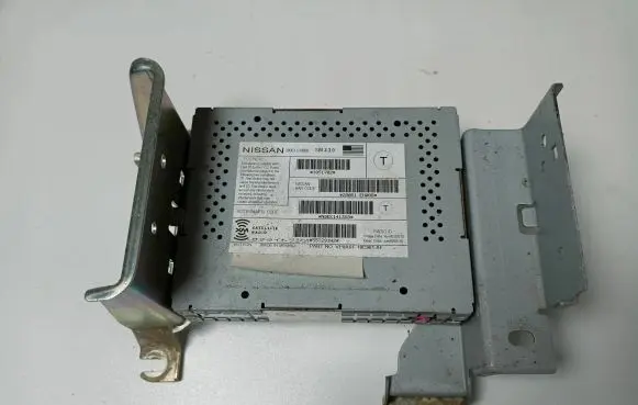 Infiniti QX70 S51 Head unit multimedia control 28051