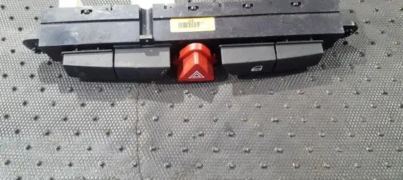 KIA Ceed Hazard light switch 93700 1H900