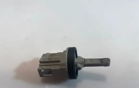 Interior temperature sensor