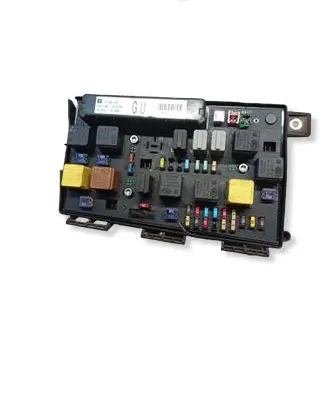 Opel Zafira B Fuse module 13206748 5DK00866848