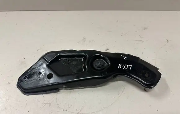 Seat Leon (5F) Radiator support slam panel bracket 5F0806929