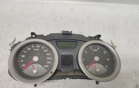 Renault Megane II Speedometer (instrument cluster)