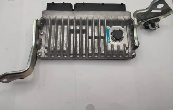 Toyota Auris E180 Engine control unit/module 896610Z750 MB2755003471