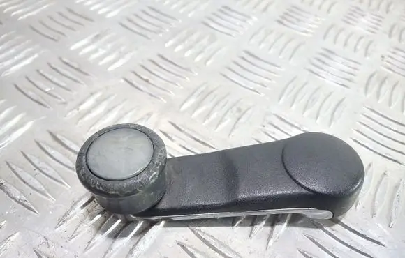 Audi 80 90 B3 Rear door window winding handle 443837581D 443837575A
