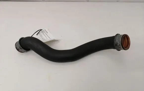 Mercedes-Benz E W212 Engine coolant pipe/hose