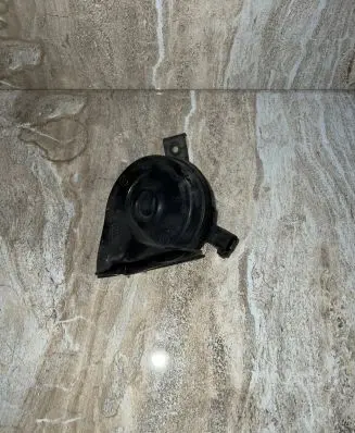 Maserati Ghibli Horn signal 0024082012 0055306