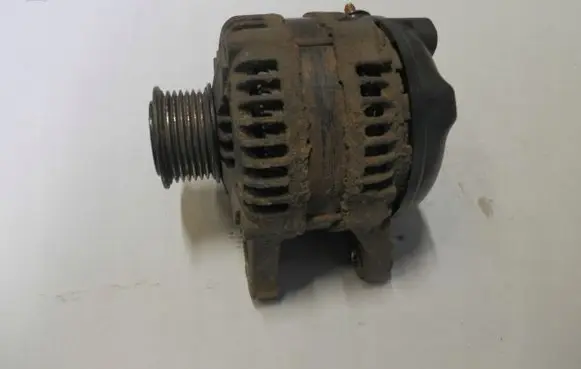 Suzuki Grand Vitara II Generator/alternator 31400