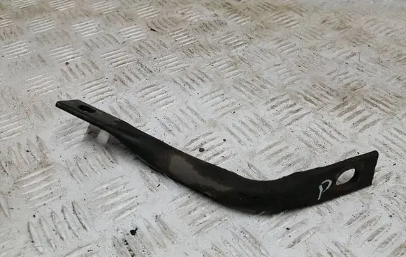 Dacia Duster II Lower shock absorber bracket 