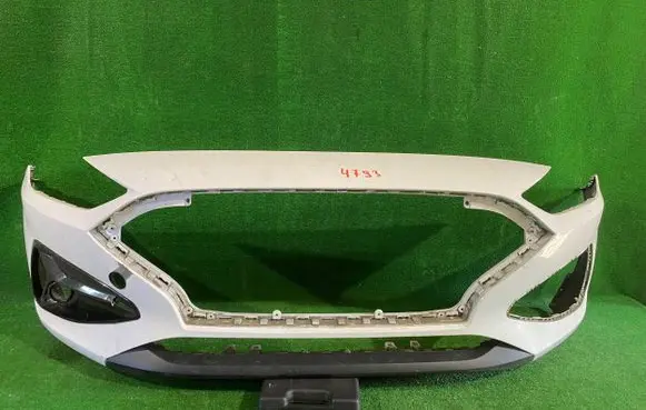 Hyundai i30 Front bumper