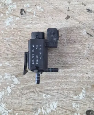 Opel Zafira A Turbo solenoid valve 72213800 03T154 90530039
