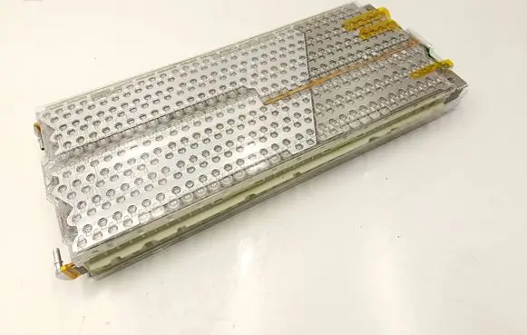 Tesla Model S Hybrid / Electric Car Battery Cell 103223800B T16A2139408 105589300C
