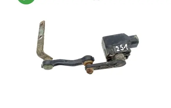 Mercedes-Benz R W251 Air suspension front height level sensor A0105427717
