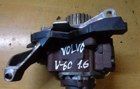 Volvo V60 Fuel injection high pressure pump 9676289780 9684778280
