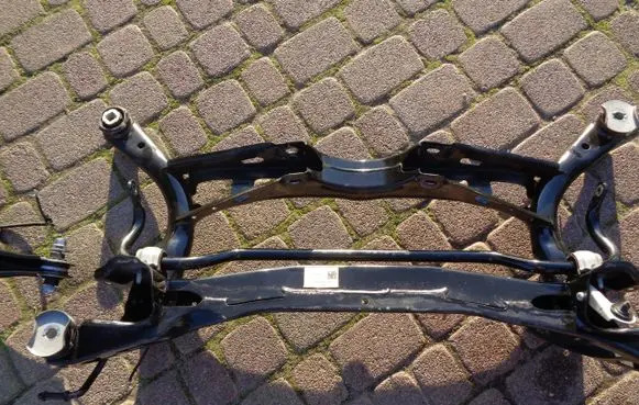 Volkswagen PASSAT B8 Rear subframe 3Q0505447B 09S124