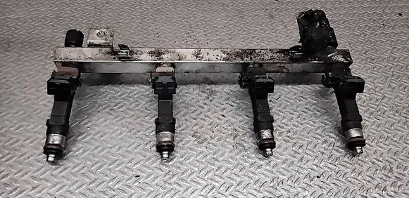 Opel Astra H Fuel injectors set 0280158501