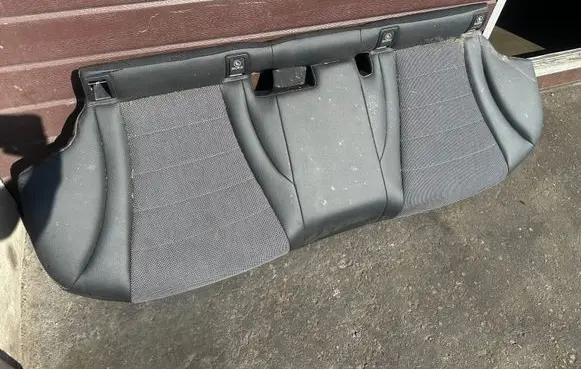 Mercedes-Benz C W205 Rear seat 
