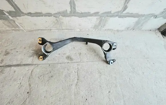 Porsche Cayenne (92A) Engine mounting bracket 7P0199207