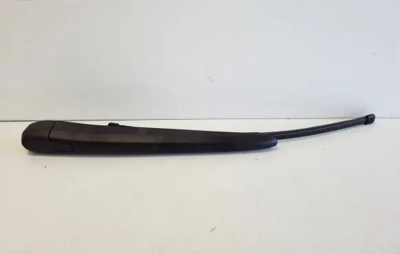 Mercedes-Benz GLC C254 Rear wiper blade arm W000086056
