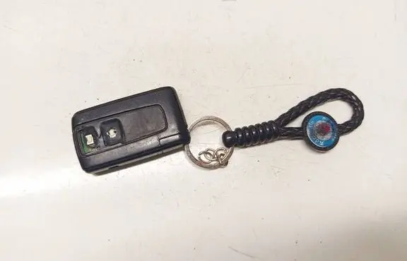 Toyota Corolla Verso AR10 Ignition key/card 