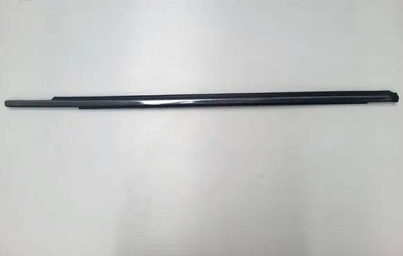 Hyundai Kona I Rear door glass trim molding LISTWADRZWI