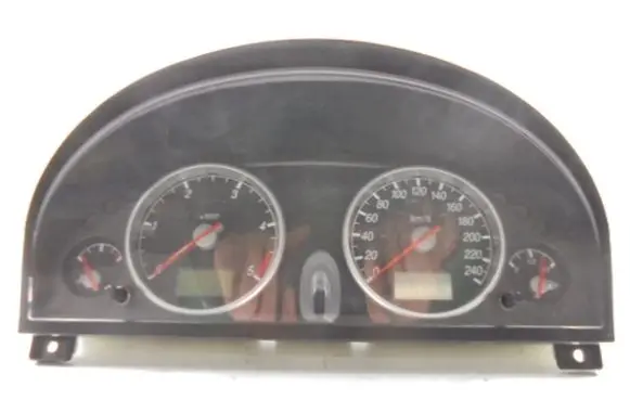Ford Mondeo Mk III Speedometer (instrument cluster) 1S7F10849GF