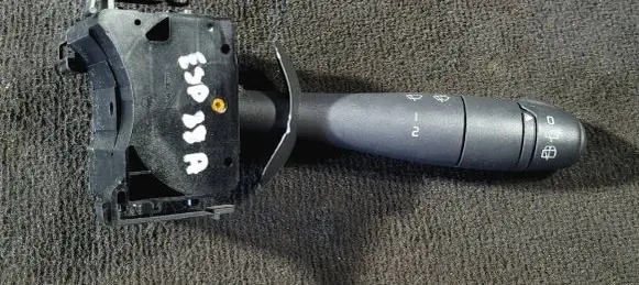 Renault Espace IV Wiper control stalk 8200002460 34447601AR 26L2PV013