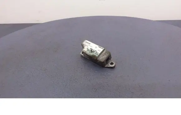 Volkswagen PASSAT B5 Airbag deployment crash/impact sensor 3B0959643
