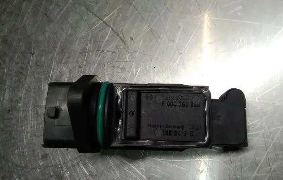 Nissan Primera Mass air flow meter F00C2G2030