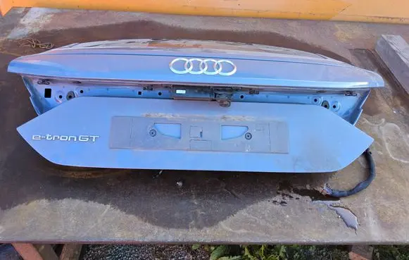 Audi E-tron GT Tailgate/trunk/boot lid 
