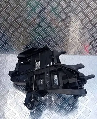 Porsche Cayenne (9PA) Headlight/headlamp mounting bracket 7L5941045