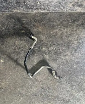 Mercedes-Benz C W204 Engine coolant pipe/hose a2125010024