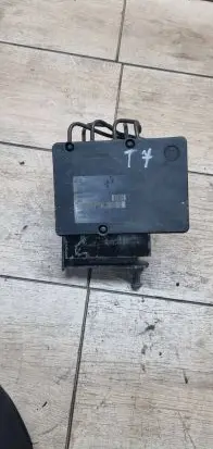 Mercedes-Benz C W203 ABS Pump 2095452532