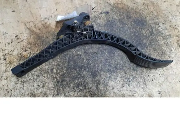 Hyundai Santa Fe Accelerator pedal position sensor