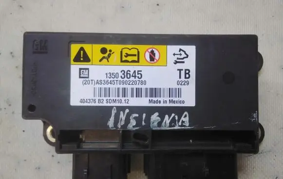 Opel Insignia A Airbag control unit/module 13503645TB