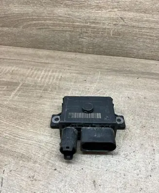 BMW 7 F01 F02 F03 F04 Glow plug pre-heat relay 859172401