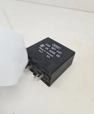 Audi A6 S6 C5 4B Other relay 4A0907440 05020500 361