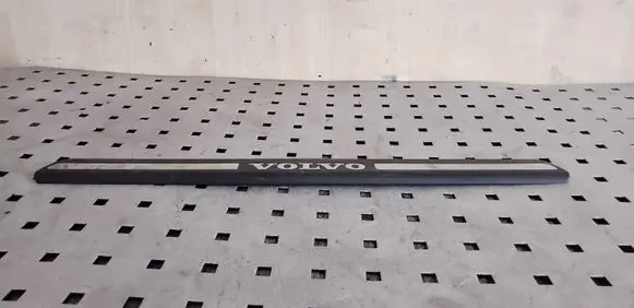 Volvo XC90 Front sill trim cover 8659960