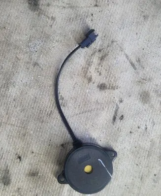 Ford Kuga I Parking PDC sensor speaker