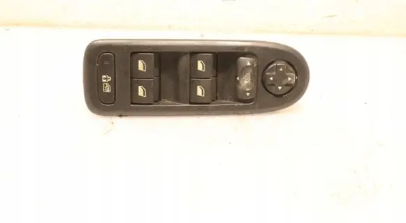 Peugeot 508 Electric window control switch