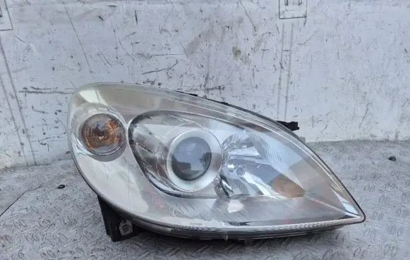 Mercedes-Benz B W245 Headlight/headlamp A1698208061 0301247602 1305630719
