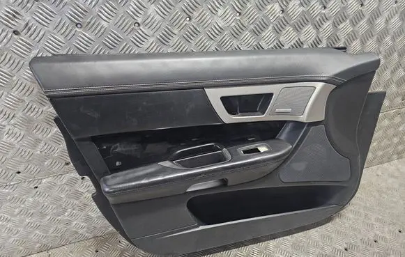 Jaguar XF X250 Front door card panel trim 8X235423713E