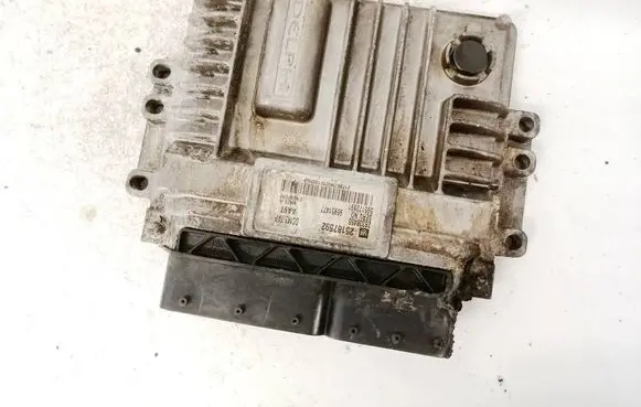 Chevrolet Cruze Engine control unit/module 25187592 28338455