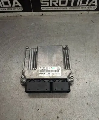 Mercedes-Benz E W211 Engine control unit/module A6461531279 0281011070 1039S00432
