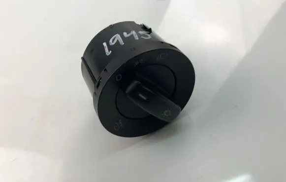 Volkswagen Caddy Light switch 1K0941431BC