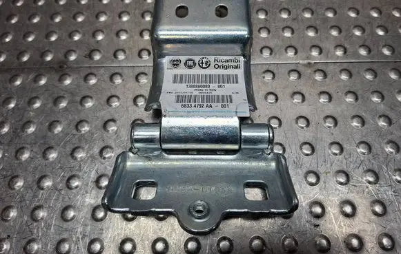 Peugeot Boxer Rear door lower hinge S26336021 1388880080