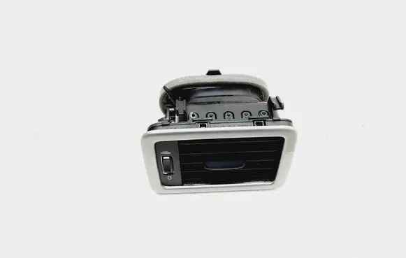 Volvo V70 Dashboard side air vent grill/cover trim 30755183